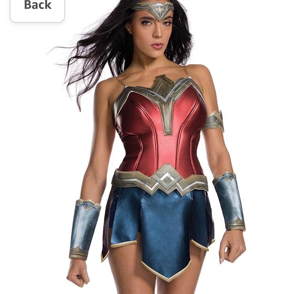 WW84 large Halloween costume - Picture 2 of 4